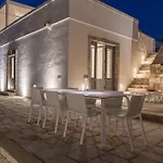 Truloco Nuzzi - Luxury Domus