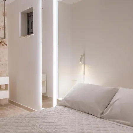 Truloco Nuzzi - Luxury Domus