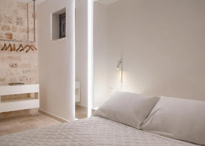 Truloco Nuzzi - Luxury Domus