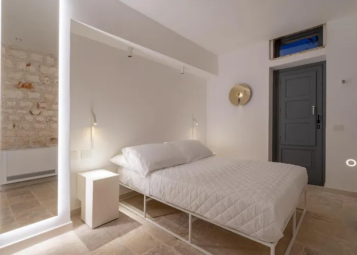 Truloco Nuzzi - Luxury Domus Villa *